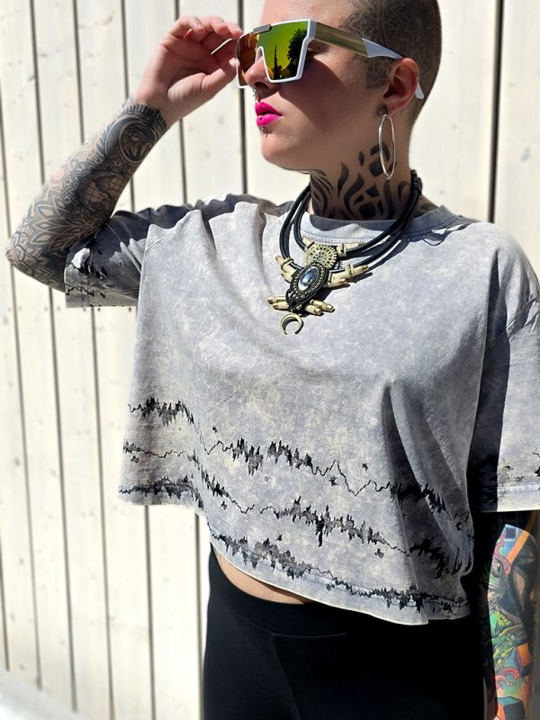 Cropped Shirt - Way of Joy